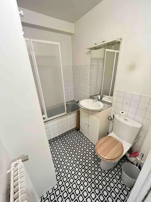 Appartamento Studio Calme Proche Metro Parigi
