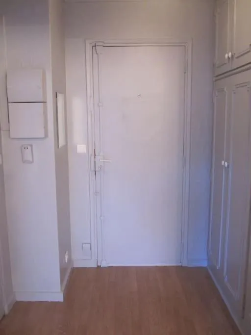 Apartamento Studio Calme Proche Metro París