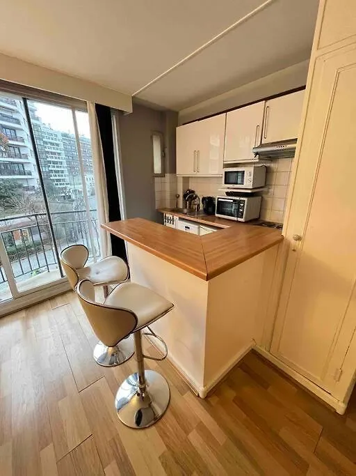 Studio Calme Proche Metro Apartment Paris 0*,